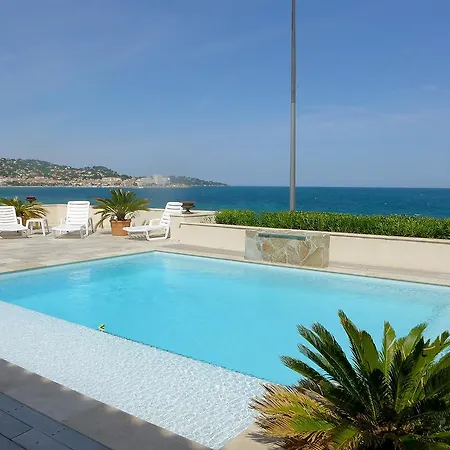Holiday La Grande Croisette